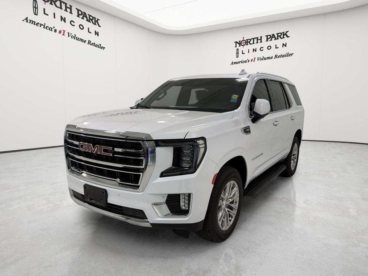 2023 GMC Yukon SLT