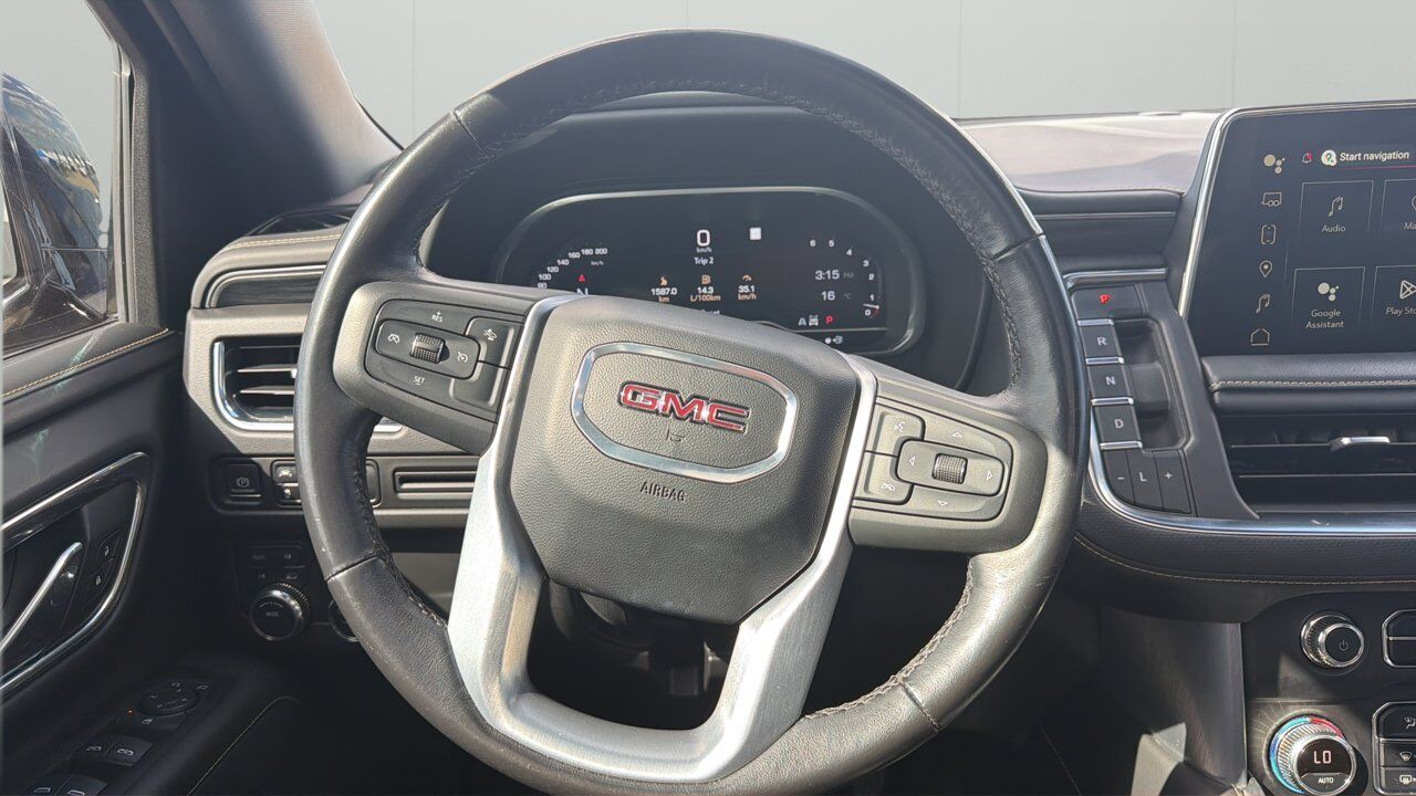 2023 GMC Yukon SLT Sherwood Park AB