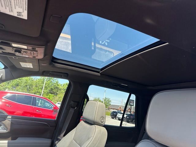 2023 GMC Yukon SLT Carbondale IL