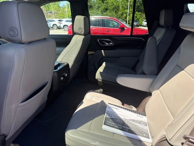 2023 GMC Yukon SLT Carbondale IL