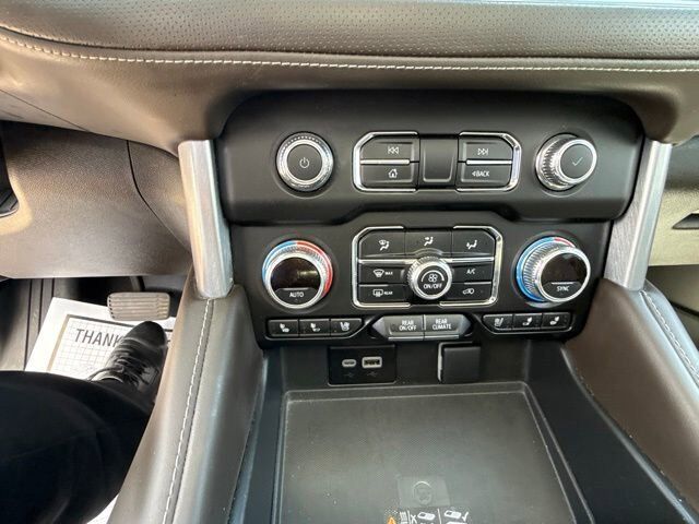 2023 GMC Yukon SLT Carbondale IL