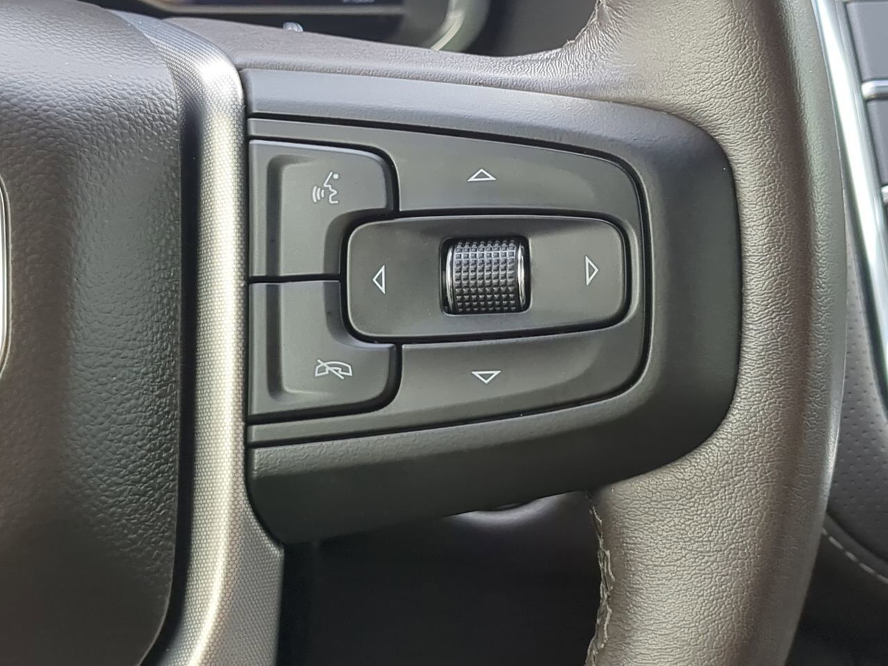 2023 GMC Yukon SLT Winder GA