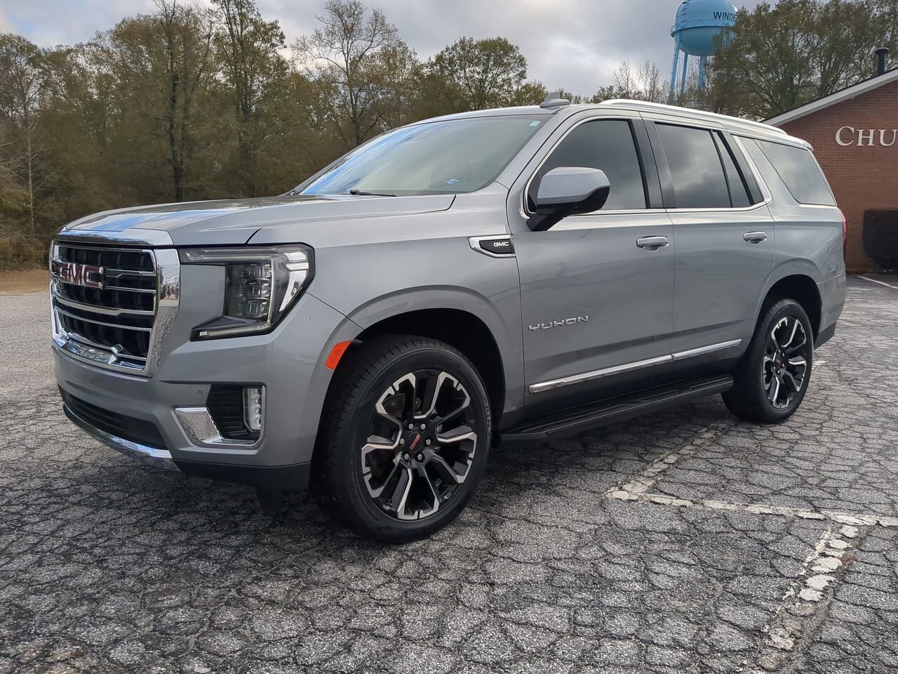 2023 GMC Yukon SLT Winder GA