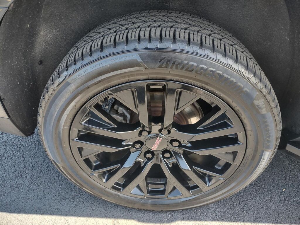 2023 GMC Yukon SLT Richmond VA
