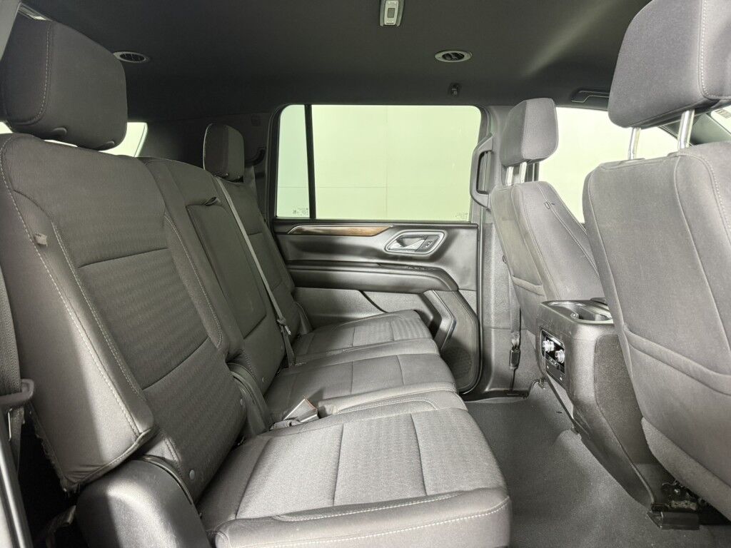 2023 GMC Yukon XL 4WD 4dr SLE Maumee OH