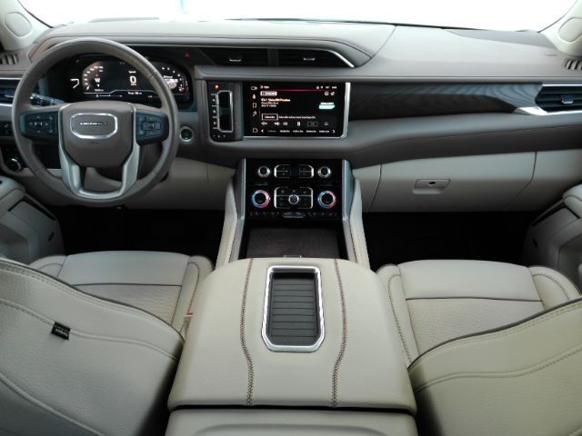 2023 GMC Yukon XL 4WD Denali