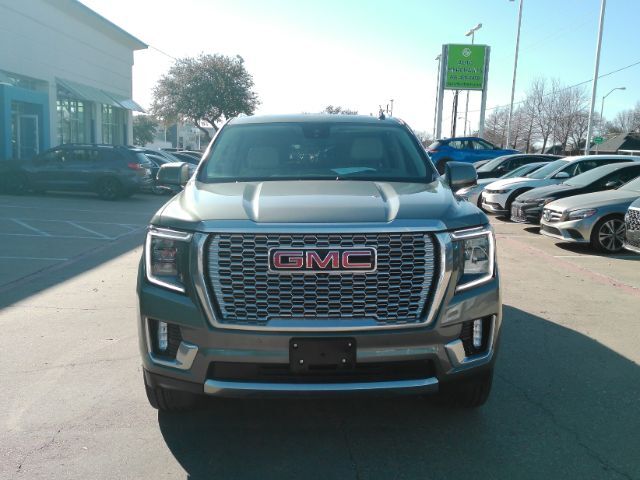 2023 GMC Yukon XL 4WD Denali