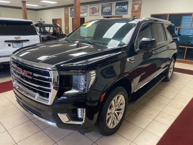 2023 GMC Yukon XL 4WD SLT