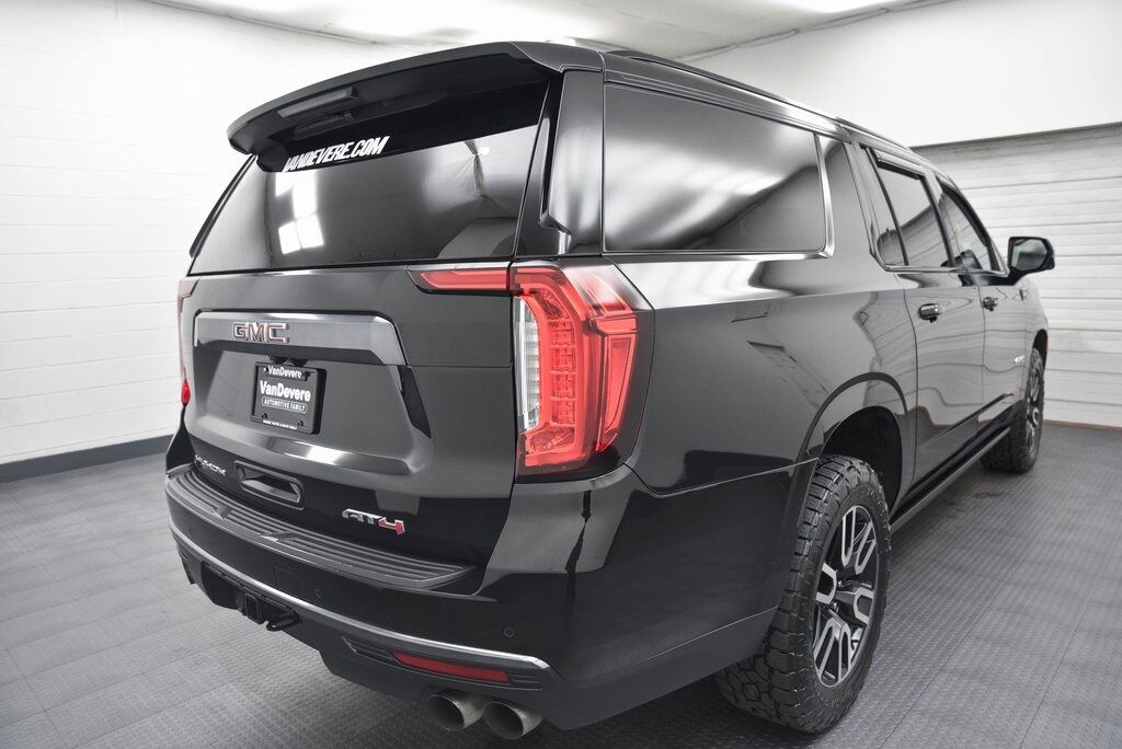 2023 GMC Yukon XL AT4 Akron