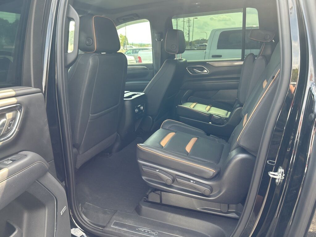 2023 GMC Yukon XL AT4 Akron