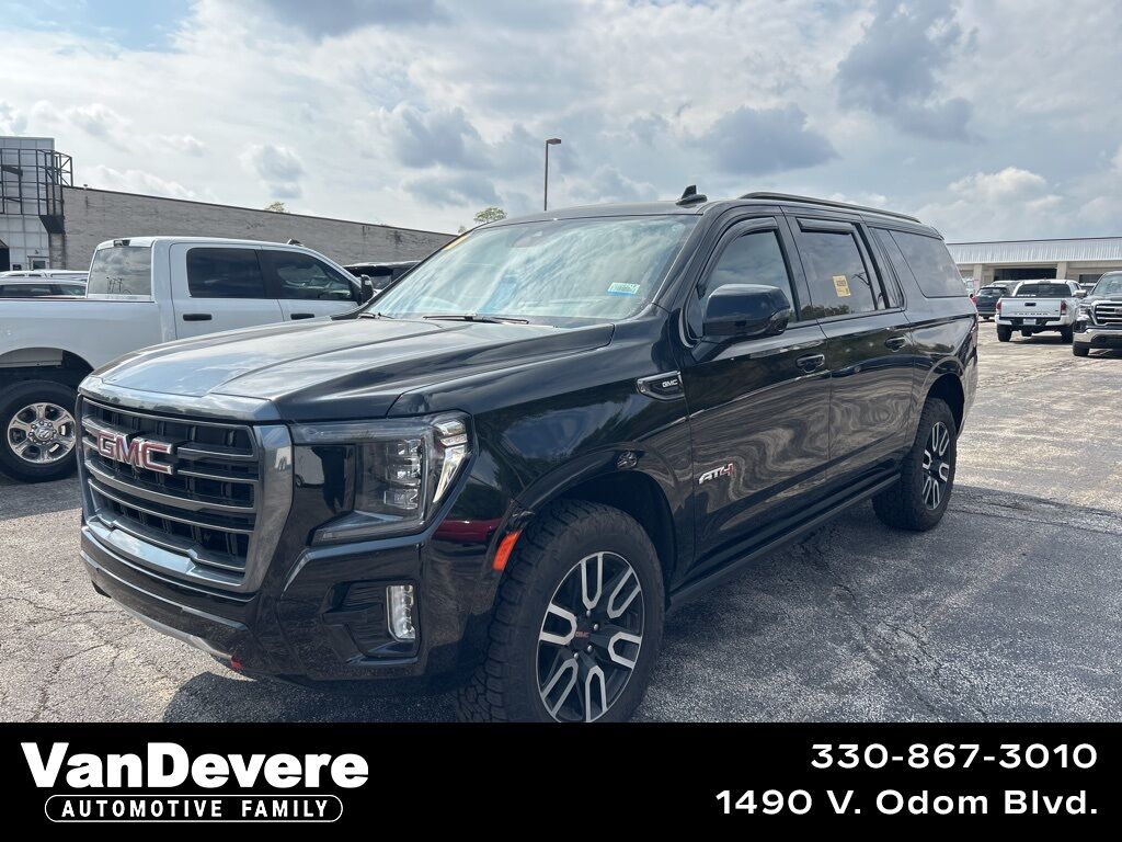 2023 GMC Yukon XL AT4 Akron