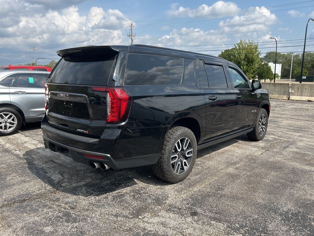 2023 GMC Yukon XL AT4 Akron