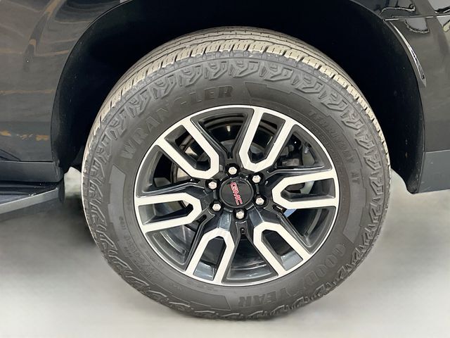 2023 GMC Yukon XL AT4 Raleigh NC