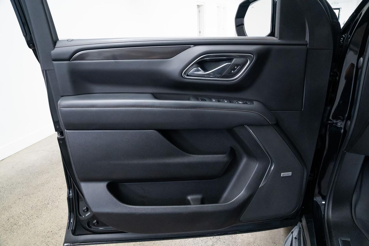 2023 GMC Yukon XL AT4 Rear Seat Media System Portland OR