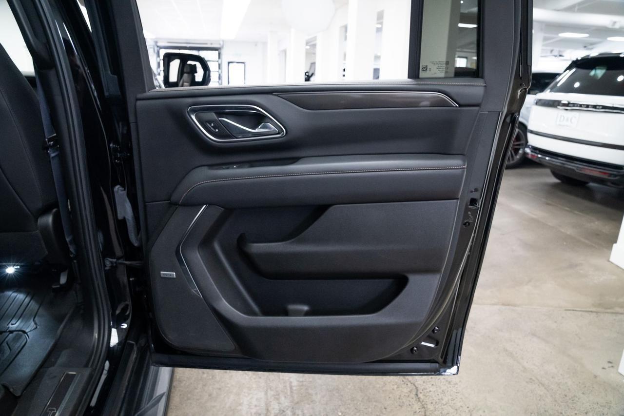 2023 GMC Yukon XL AT4 Rear Seat Media System Portland OR