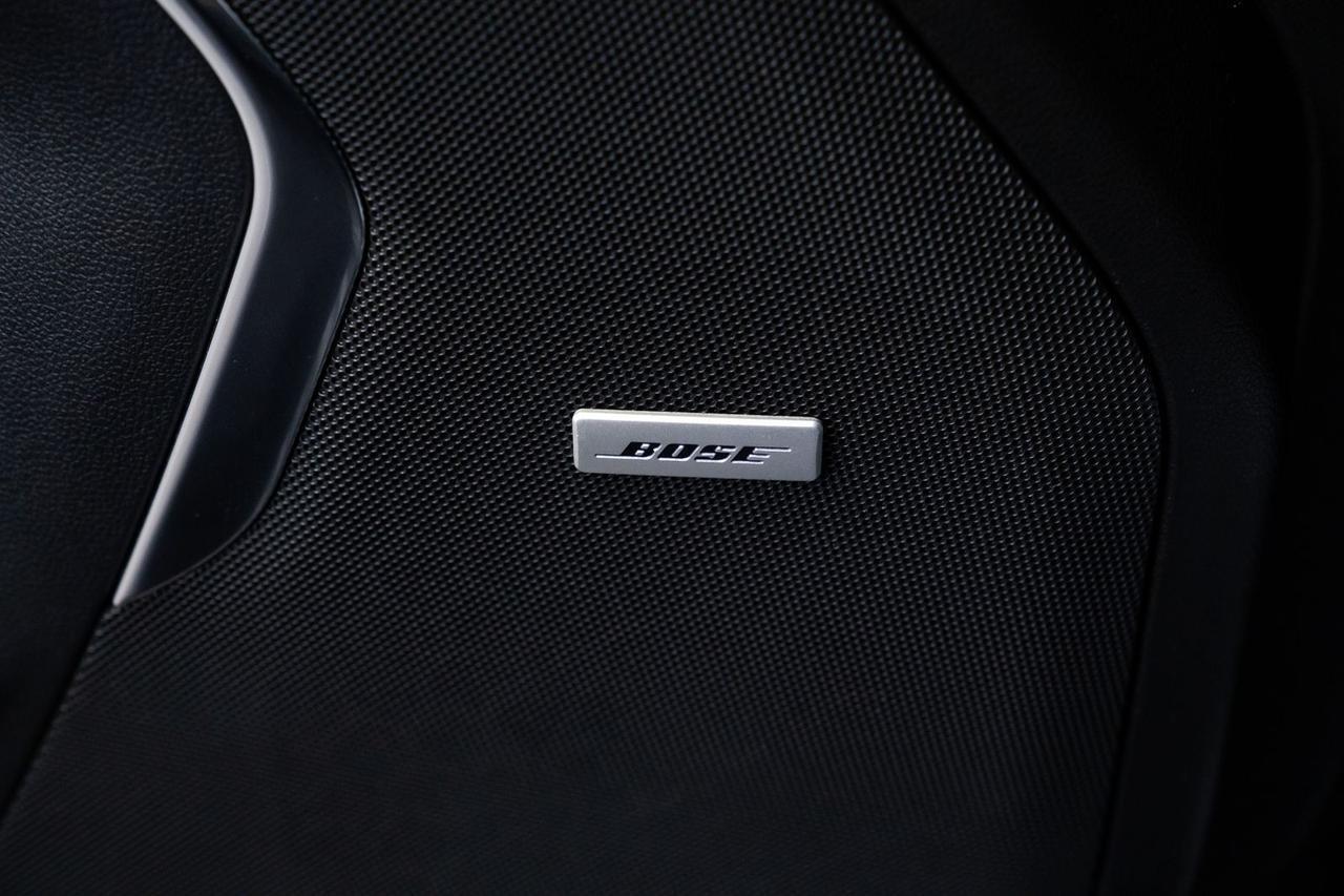 2023 GMC Yukon XL AT4 Rear Seat Media System Portland OR