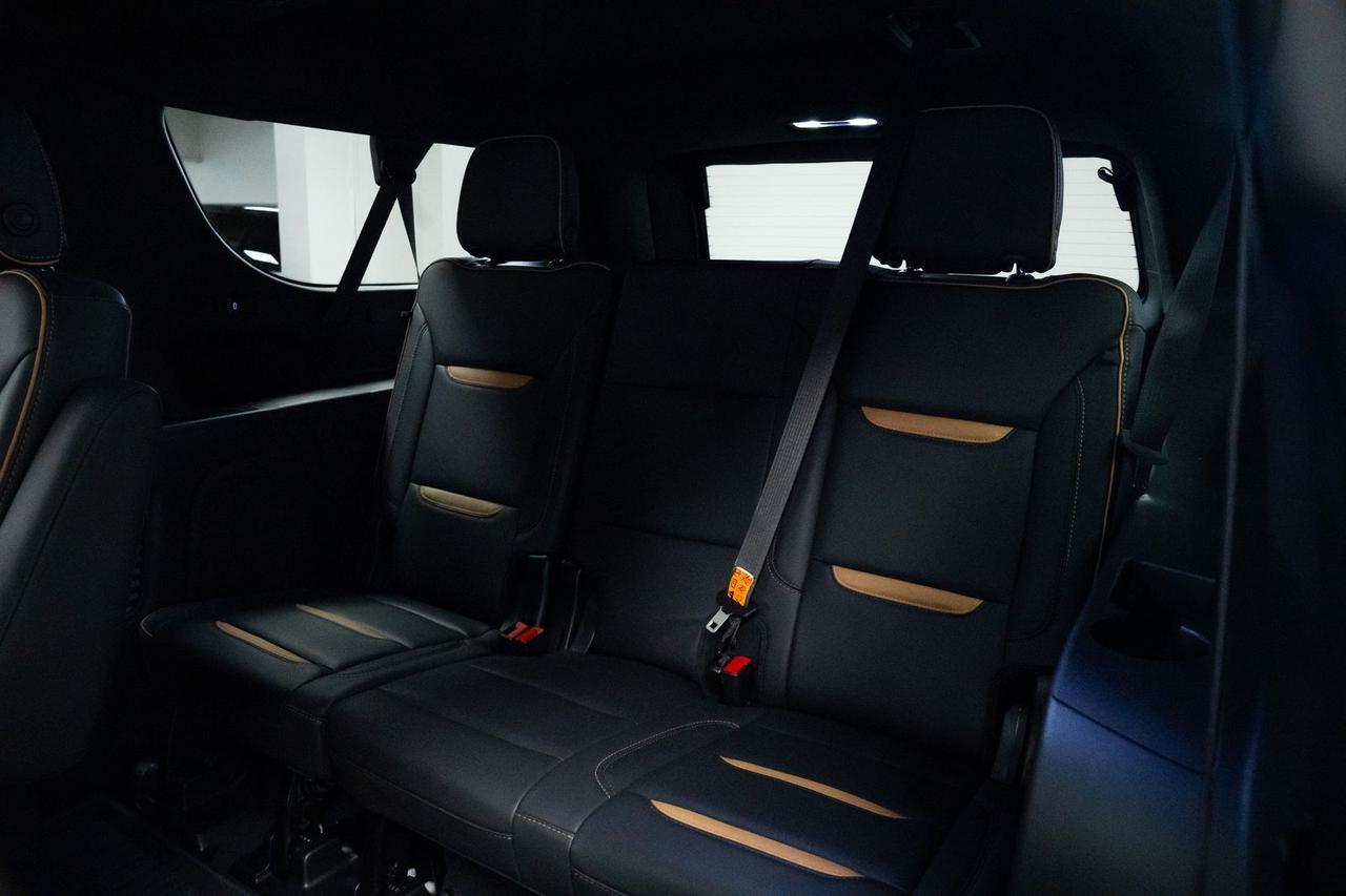 2023 GMC Yukon XL AT4 Rear Seat Media System Portland OR