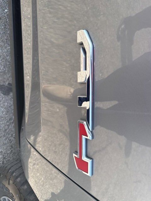 2023 GMC Yukon XL AT4 Carbondale IL