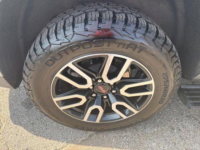 2023 GMC Yukon XL AT4 Carbondale IL