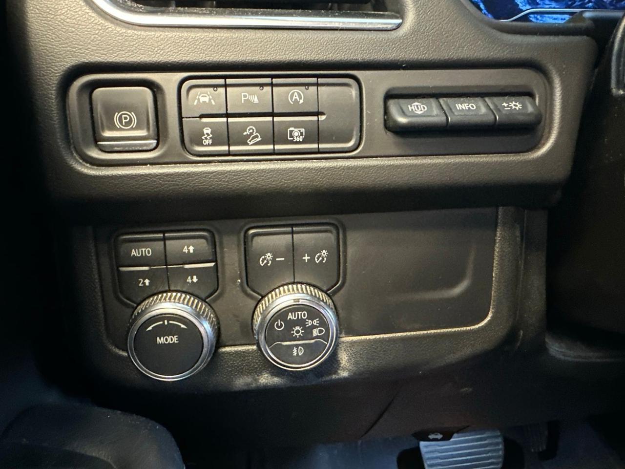 2023 GMC Yukon XL AT4 Richmond VA