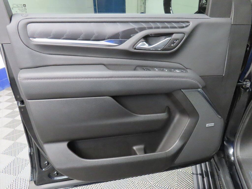 2023 GMC Yukon XL Denali 4WD 7 Passenger Fond du Lac WI