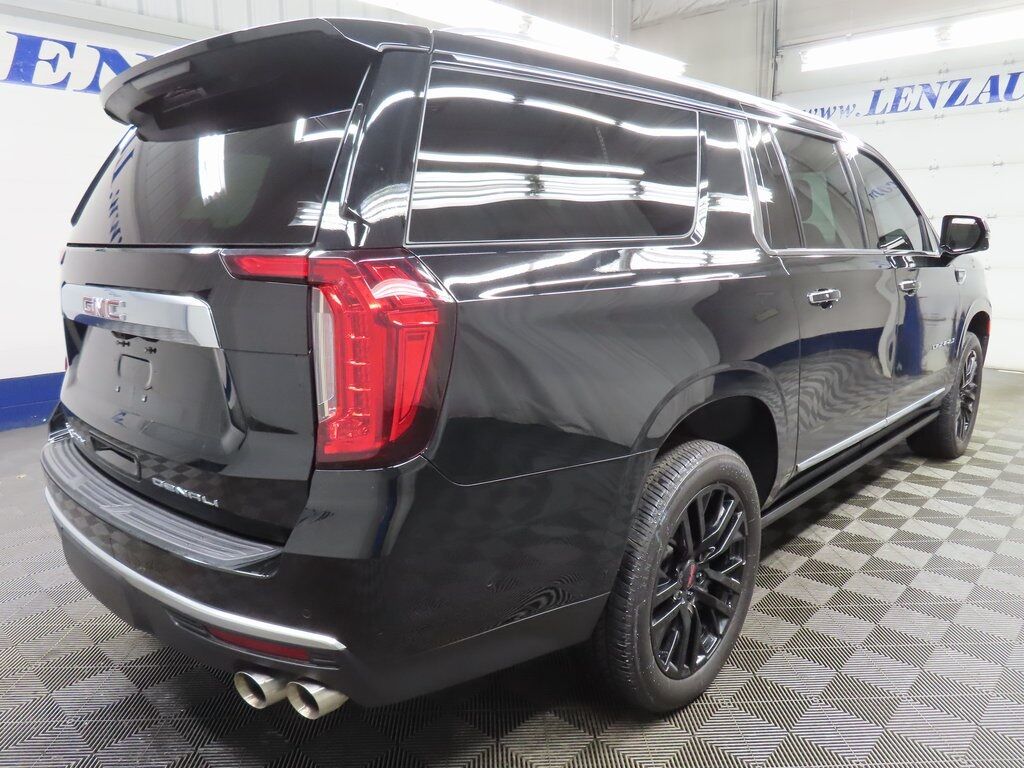 2023 GMC Yukon XL Denali 4WD 7 Passenger Fond du Lac WI