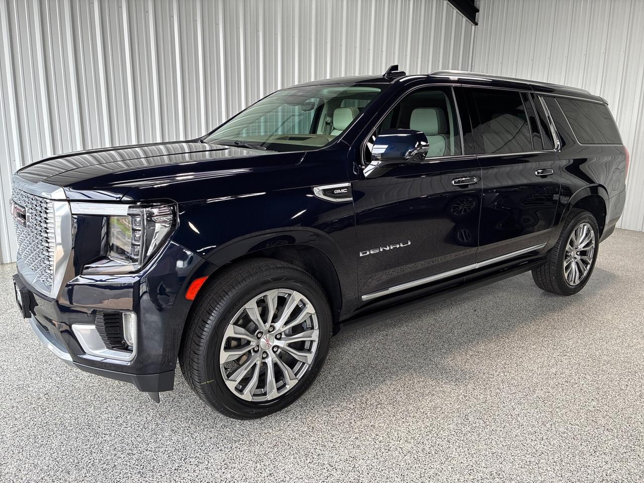 2023 GMC Yukon XL Denali, Advanced Tech Pkg (Super Cruise), Rear Media, Power Boards, Pano Roof, Max Tow