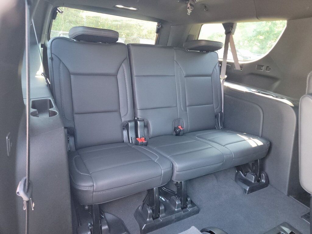 2023 GMC Yukon XL Denali Akron