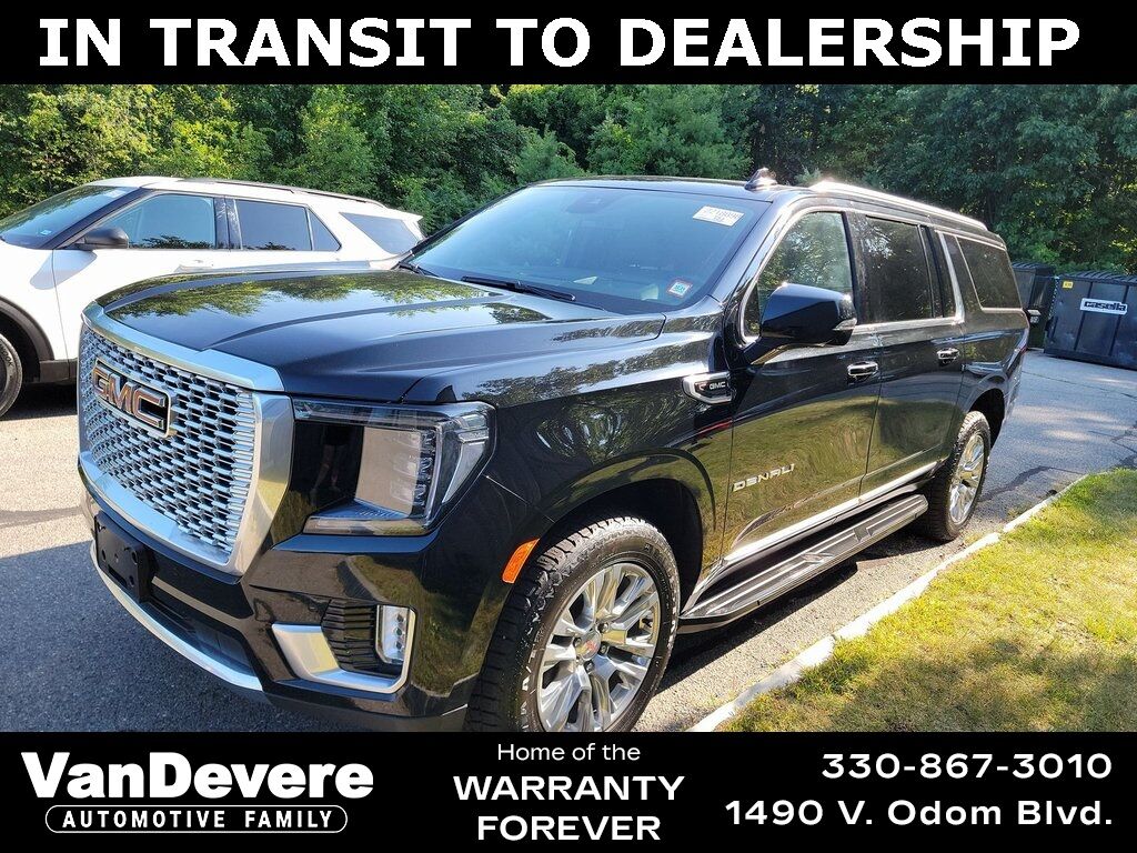 2023 GMC Yukon XL Denali Akron
