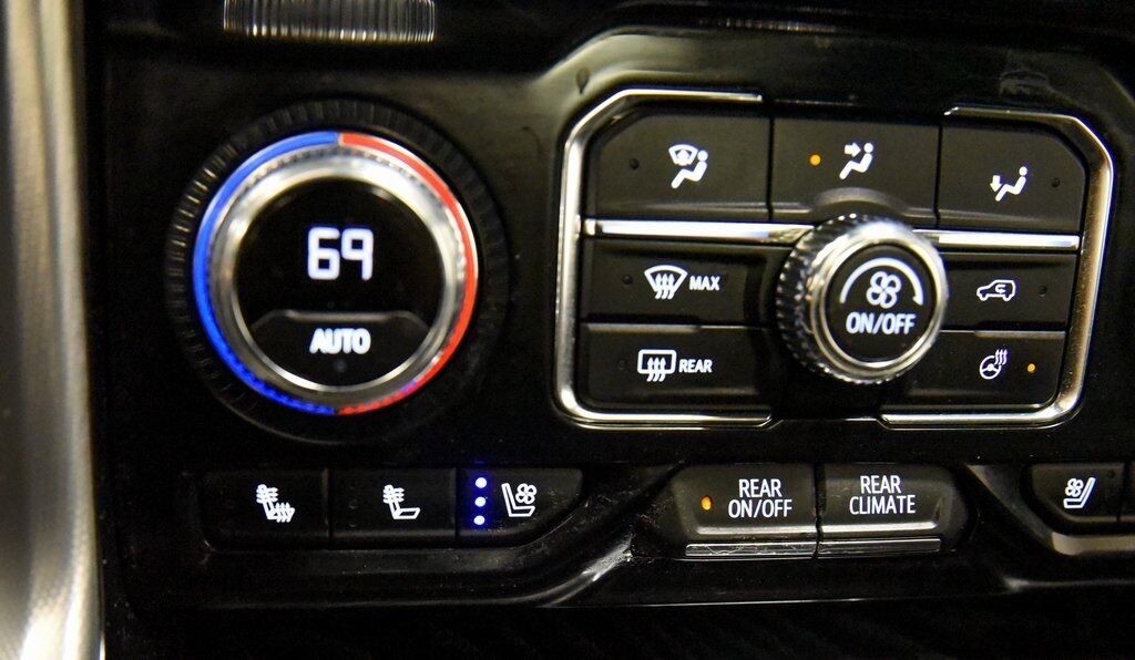 2023 GMC Yukon XL Denali Akron