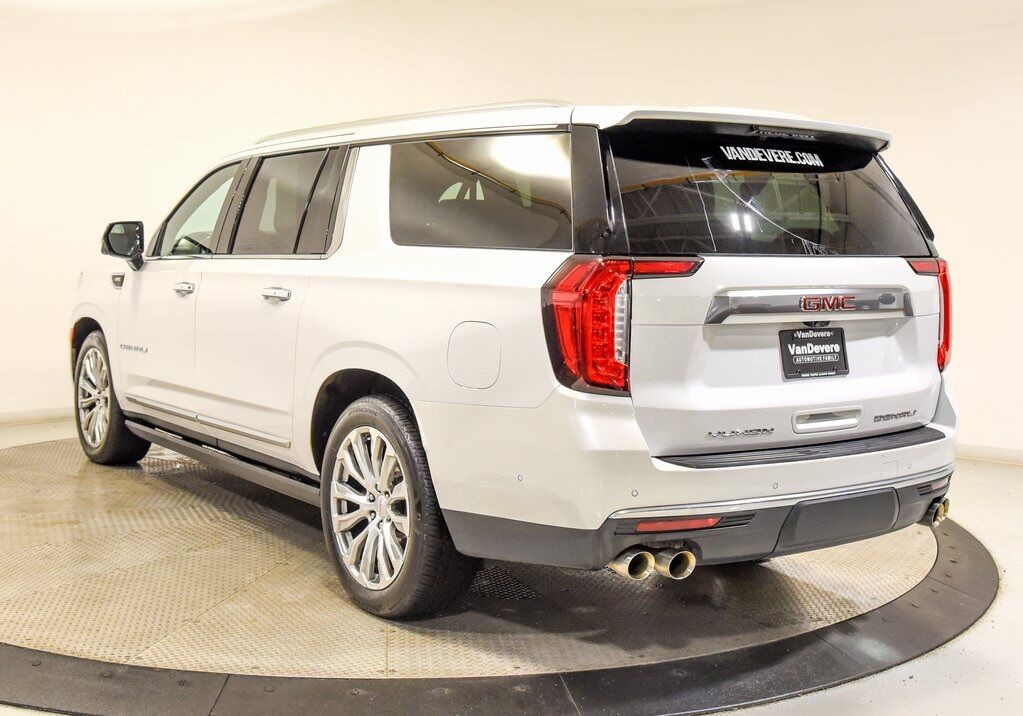 2023 GMC Yukon XL Denali Akron
