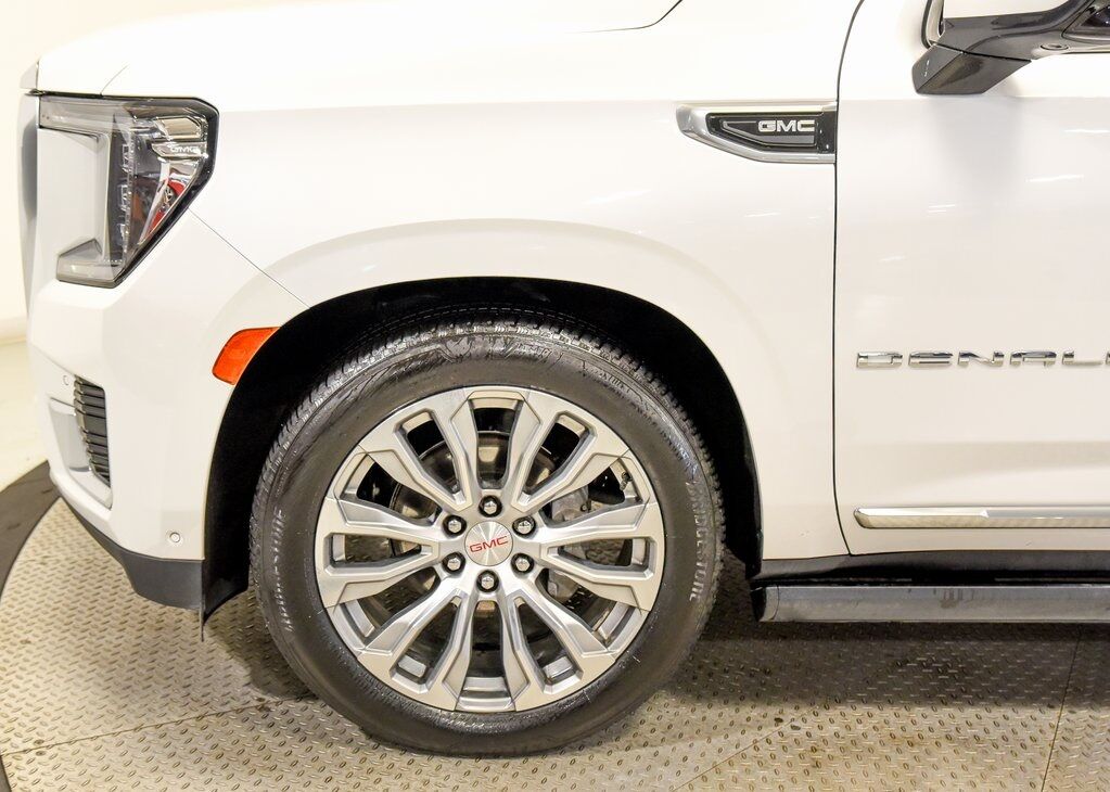 2023 GMC Yukon XL Denali Akron