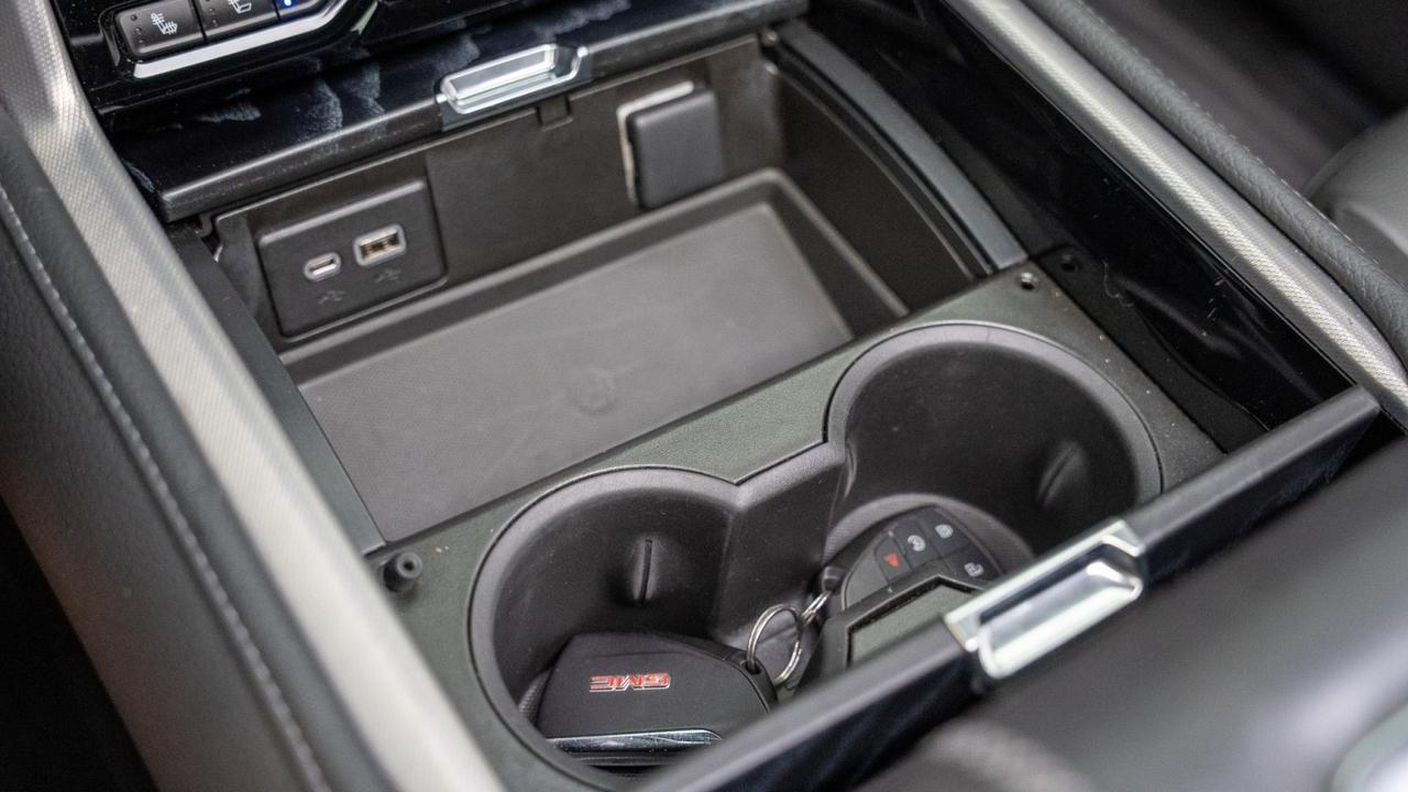2023 GMC Yukon XL Denali Franklin TN