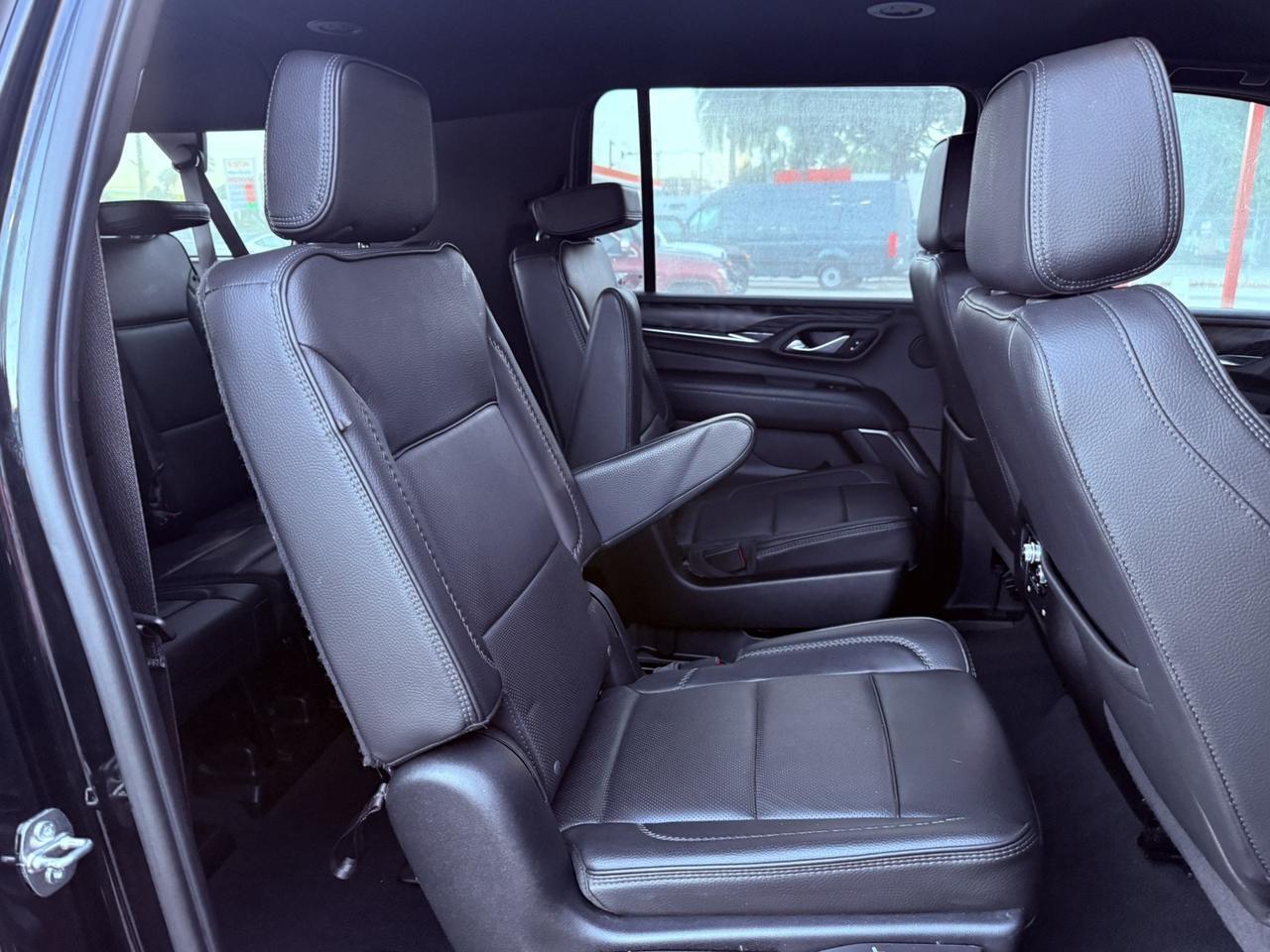 2023 GMC Yukon XL Denali Hollywood FL