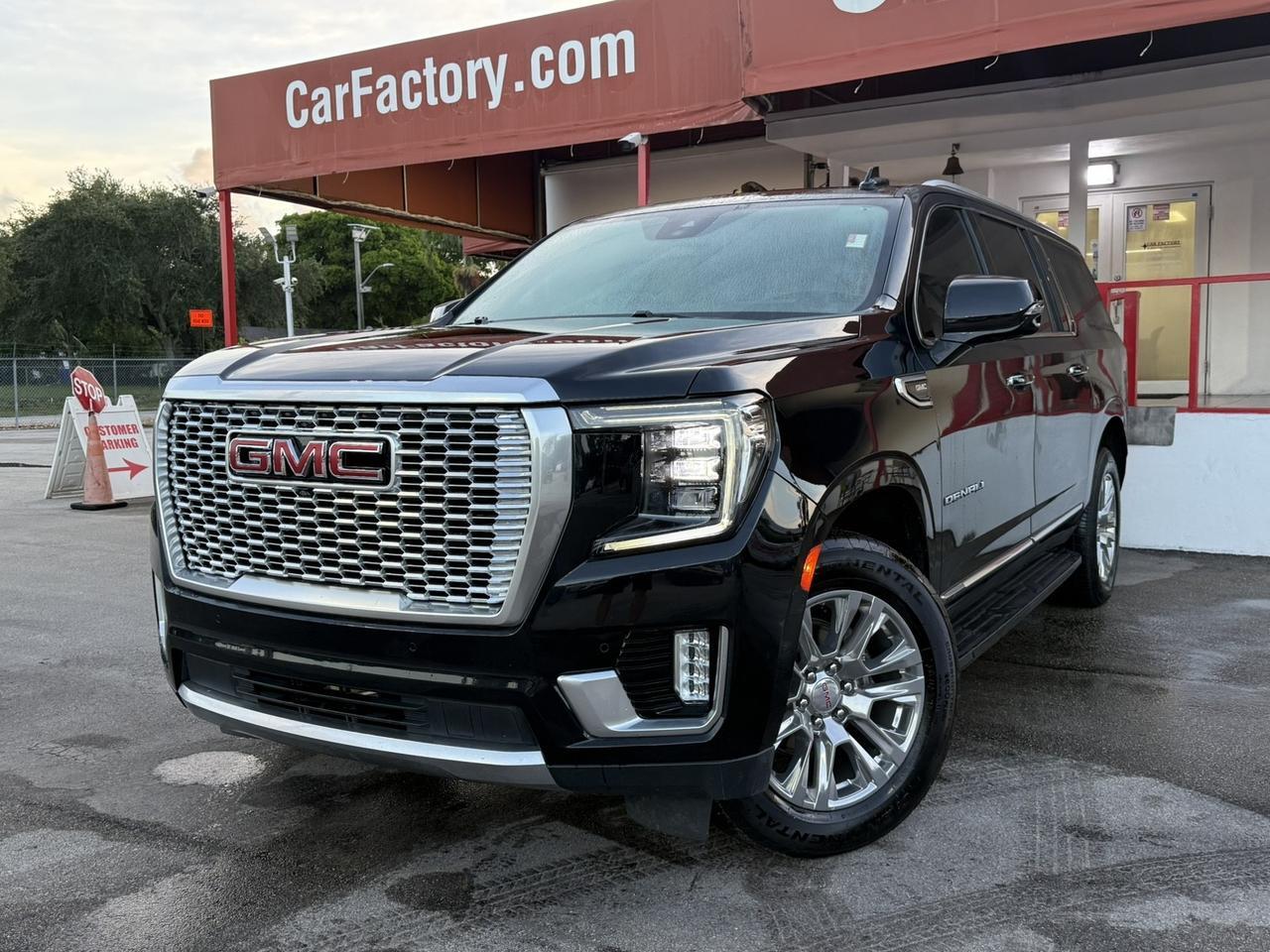 2023 GMC Yukon XL Denali Hollywood FL