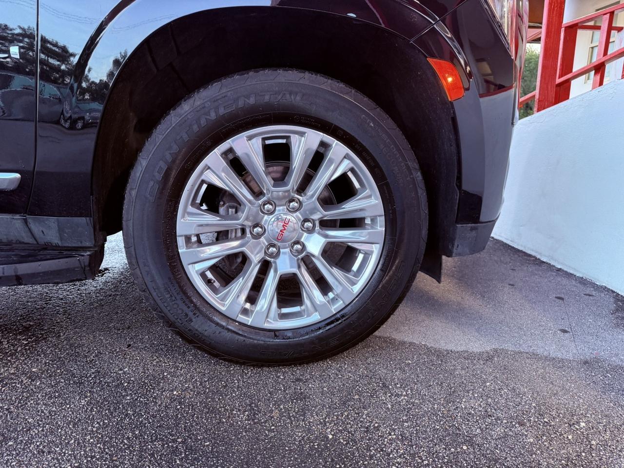 2023 GMC Yukon XL Denali Hollywood FL