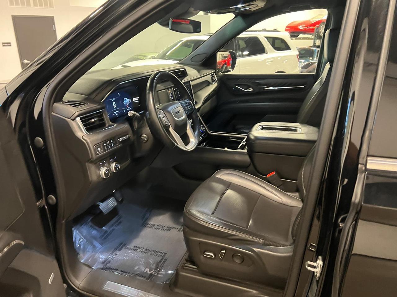 2023 GMC Yukon XL Denali Parker CO