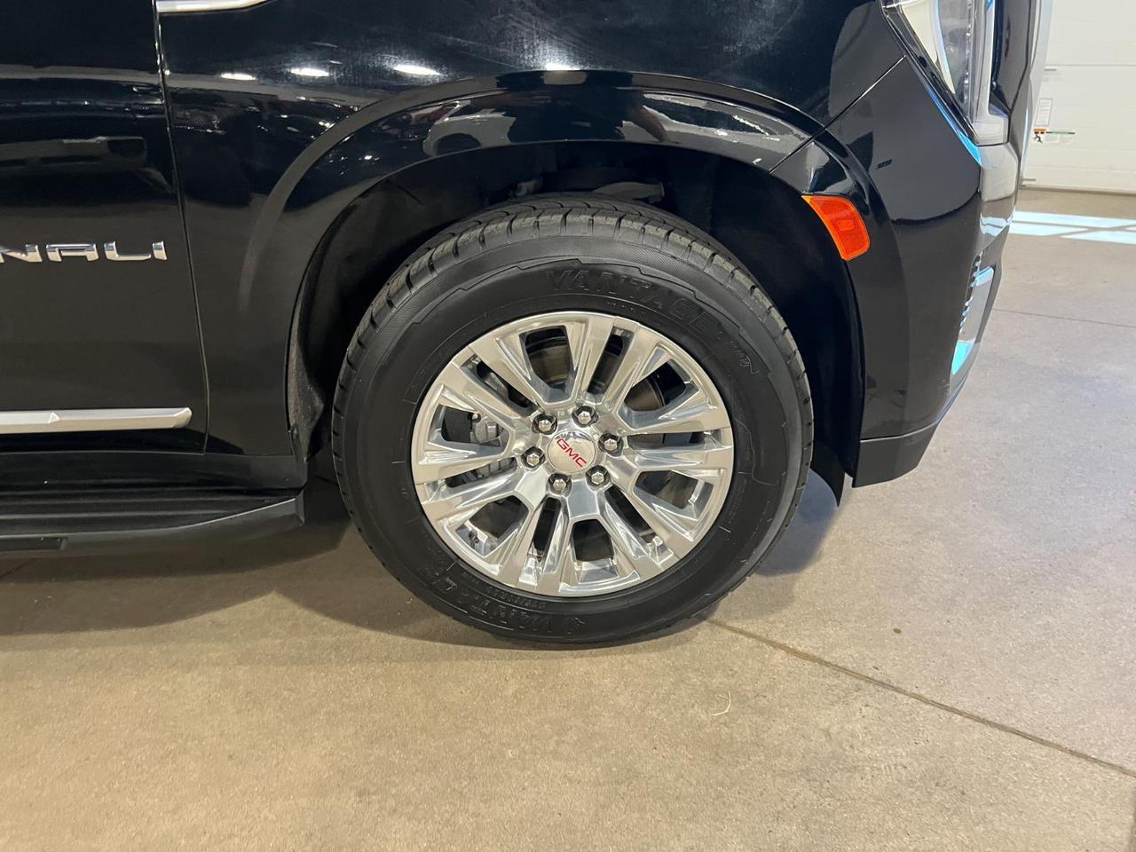 2023 GMC Yukon XL Denali Parker CO