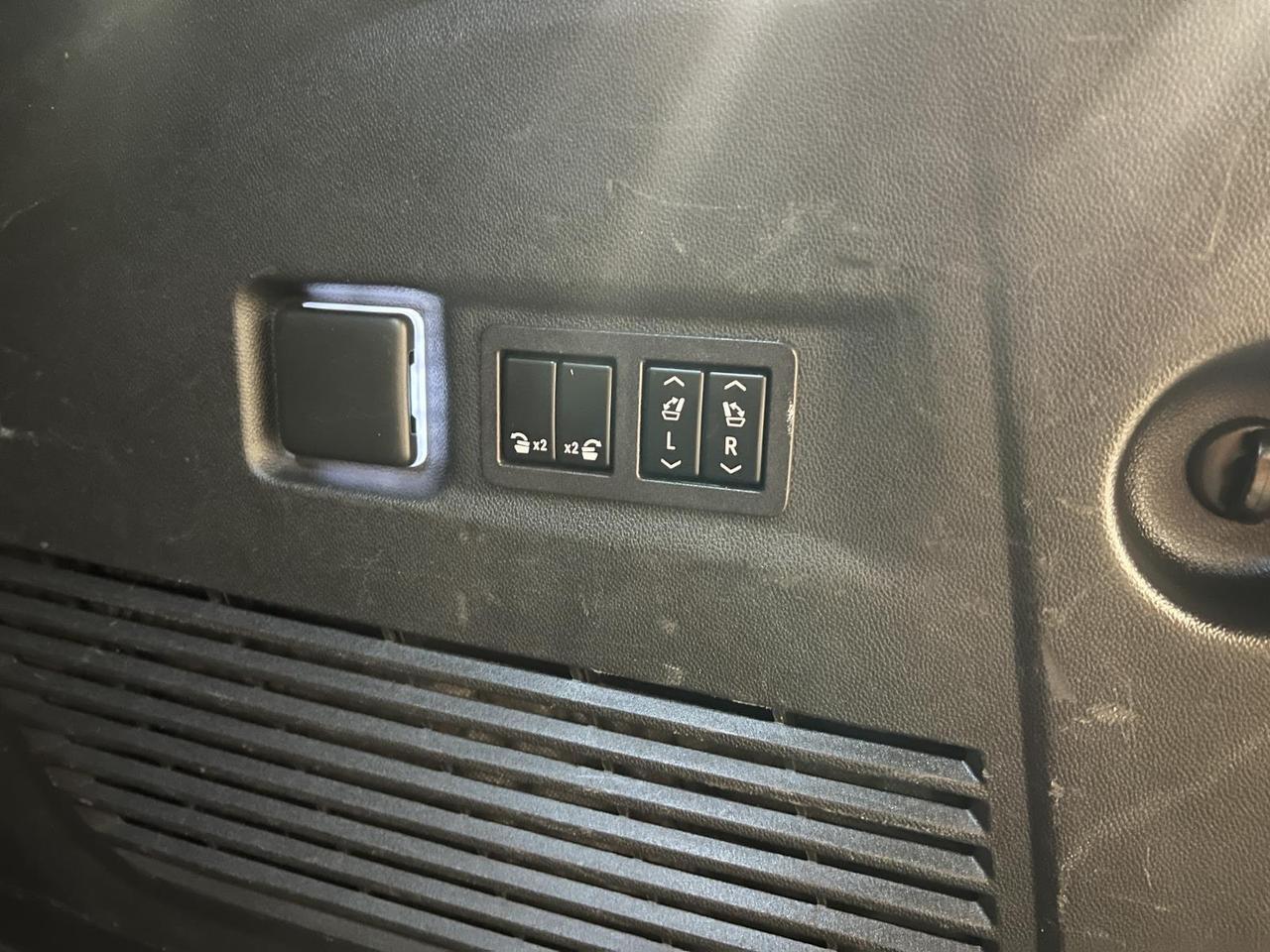 2023 GMC Yukon XL Denali Parker CO