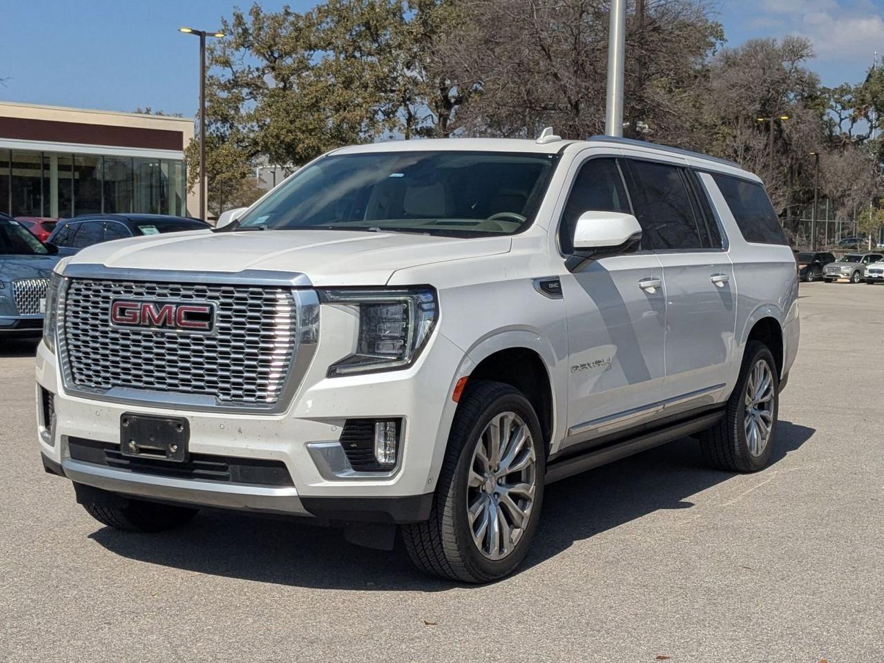2023 GMC Yukon XL Denali