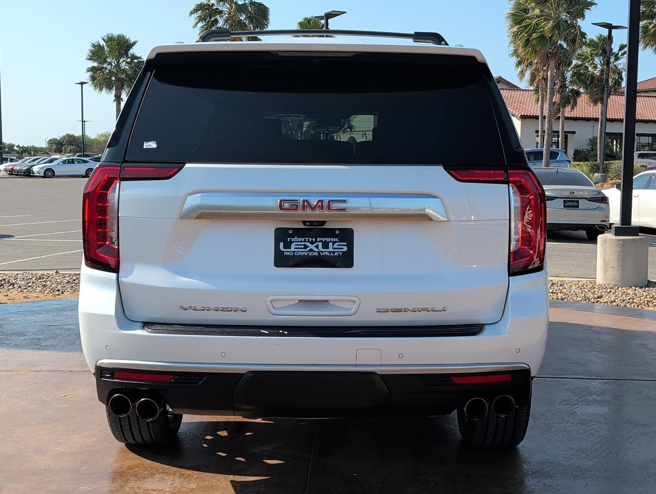 2023 GMC Yukon XL Denali