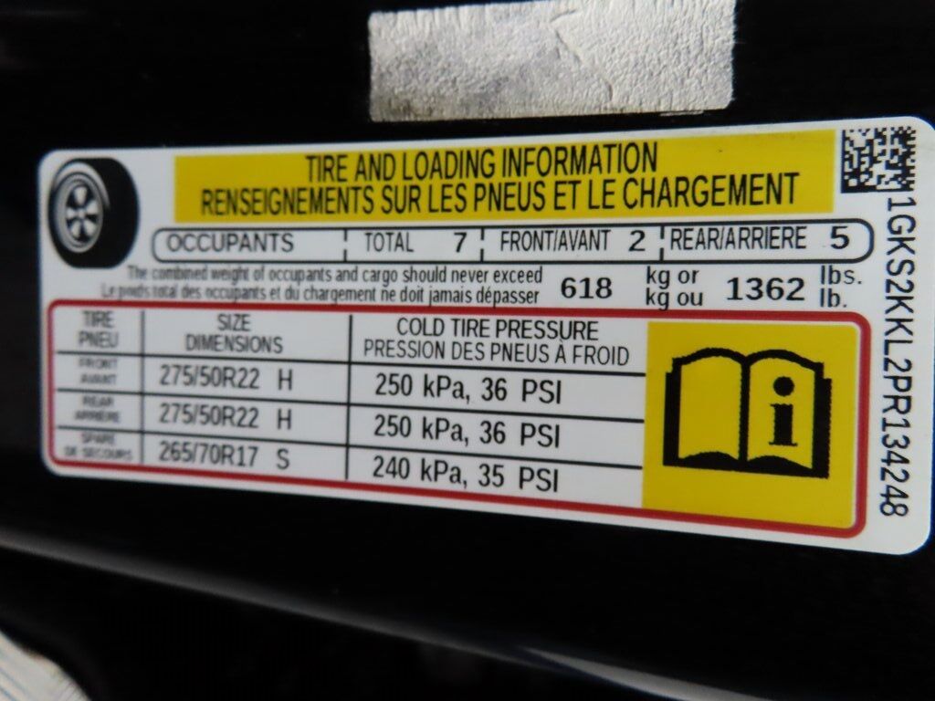 2023 GMC Yukon XL Denali Ultimate 4WD 7 Passenger Fond du Lac WI