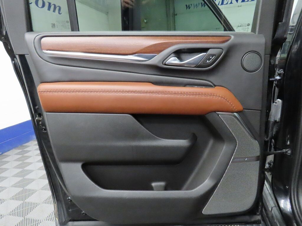 2023 GMC Yukon XL Denali Ultimate 4WD 7 Passenger Fond du Lac WI