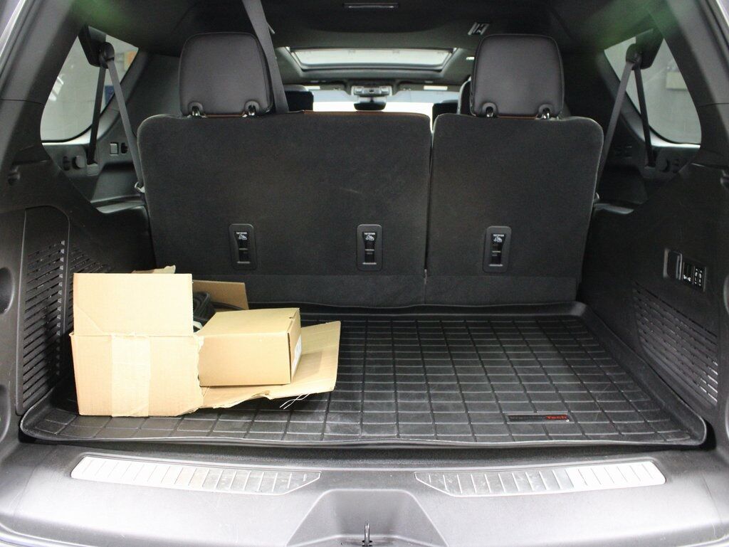 2023 GMC Yukon XL Denali Ultimate 4WD 7 Passenger Fond du Lac WI
