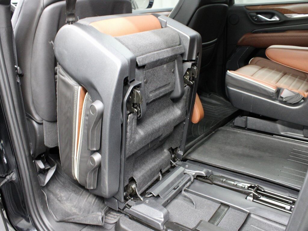 2023 GMC Yukon XL Denali Ultimate 4WD 7 Passenger Fond du Lac WI