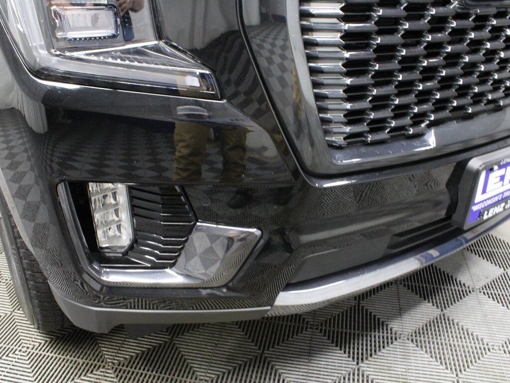 2023 GMC Yukon XL Denali Ultimate 4WD 7 Passenger Fond du Lac WI