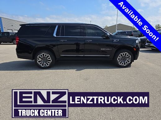 2023_GMC_Yukon XL_Denali Ultimate 4WD 7 Passenger_ Fond du Lac WI