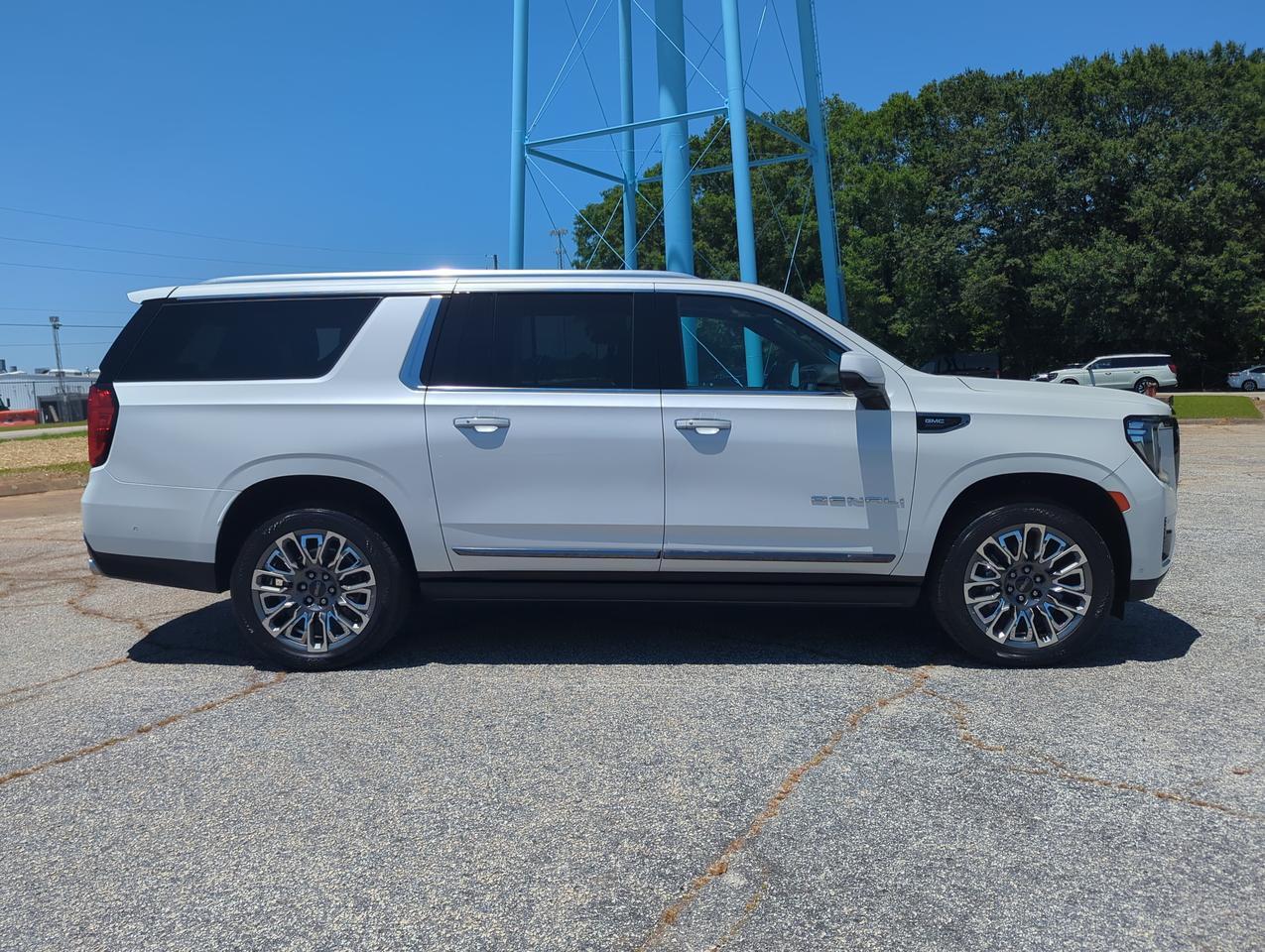 2023 GMC Yukon XL Denali Ultimate Appleton WI