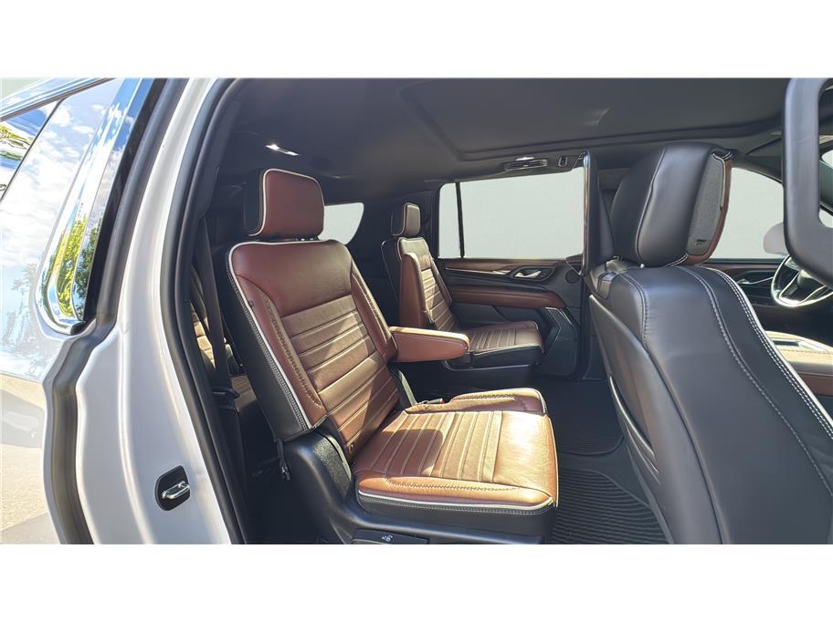 2023 GMC Yukon XL Denali Ultimate Sport Utility 4D Folsom CA
