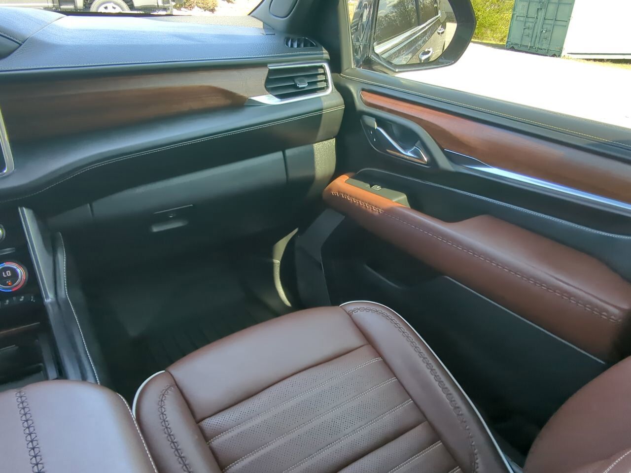 2023 GMC Yukon XL Denali Ultimate Winder GA